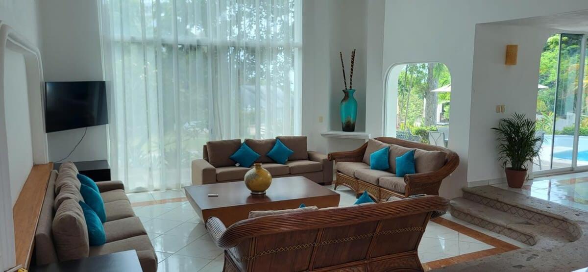 Villa Martha Garza Blanca - Private Heated Pool 巴亞爾塔港 外观 照片