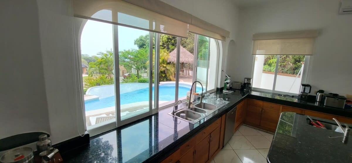 Villa Martha Garza Blanca - Private Heated Pool 巴亞爾塔港 外观 照片